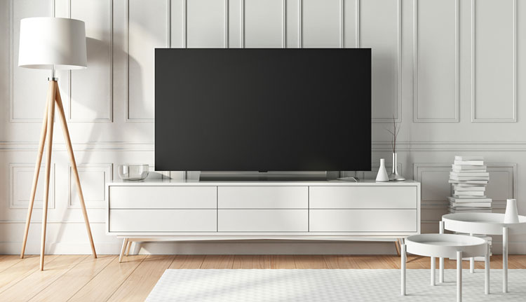 Ściana z telewizorem – jak ją udekorować?